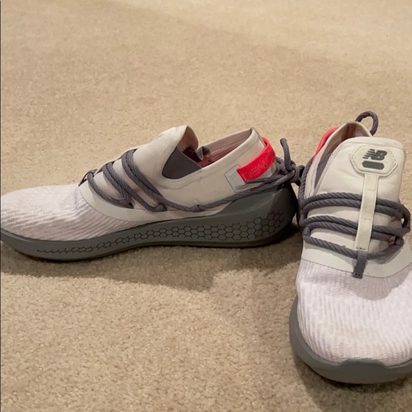 New balance sneakers - Picture 2 of 3